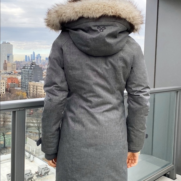 TNA Parka, great condition - Picture 6 of 6